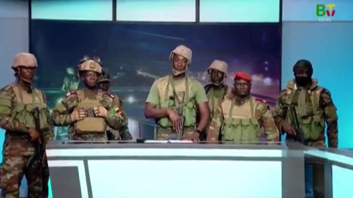 کودتا در بنین؛ رئیسجمهور برکنار شد