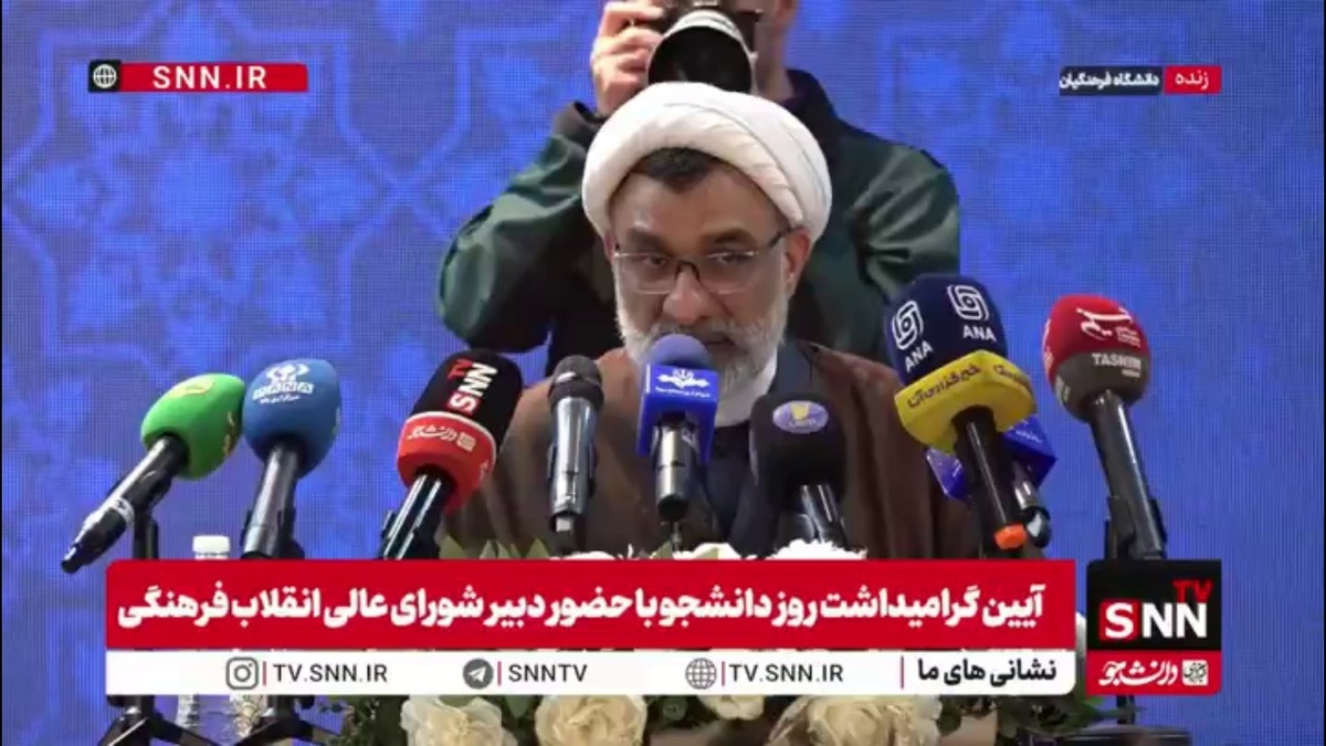 خسروپناه: اینکه می&zwnj;گویند مصوبات شورای عالی انقلاب فرهنگی کارشناسانه نیست، حرفی غیر اخلاقی است