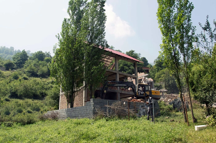 آزادسازی ۱۰ هزار متر اراضی زراعی تنکابن به ارزش ۳۰۰ میلیارد ریال