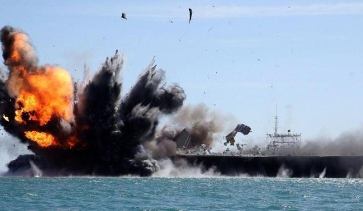 پاسخ موشکی و قاطع سپاه به گزافه‌گویی‌ها درباره جزایر سه‌گانه/ بررسی فنی رزمایش دریایی دفاع از جزایر ۳ گانه