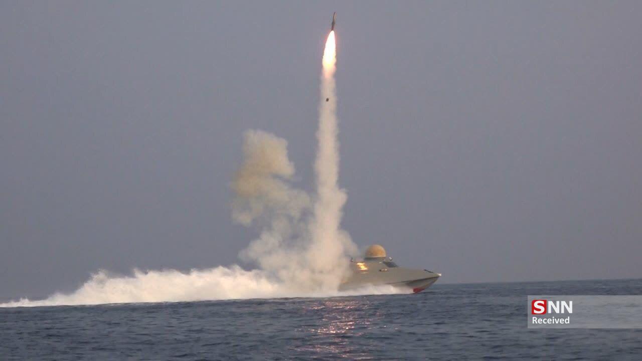 پاسخ موشکی و قاطع سپاه به گزافه&zwnj;گویی&zwnj;ها درباره جزایر سه&zwnj;گانه/ بررسی فنی رزمایش دریایی دفاع از جزایر 3 گانه