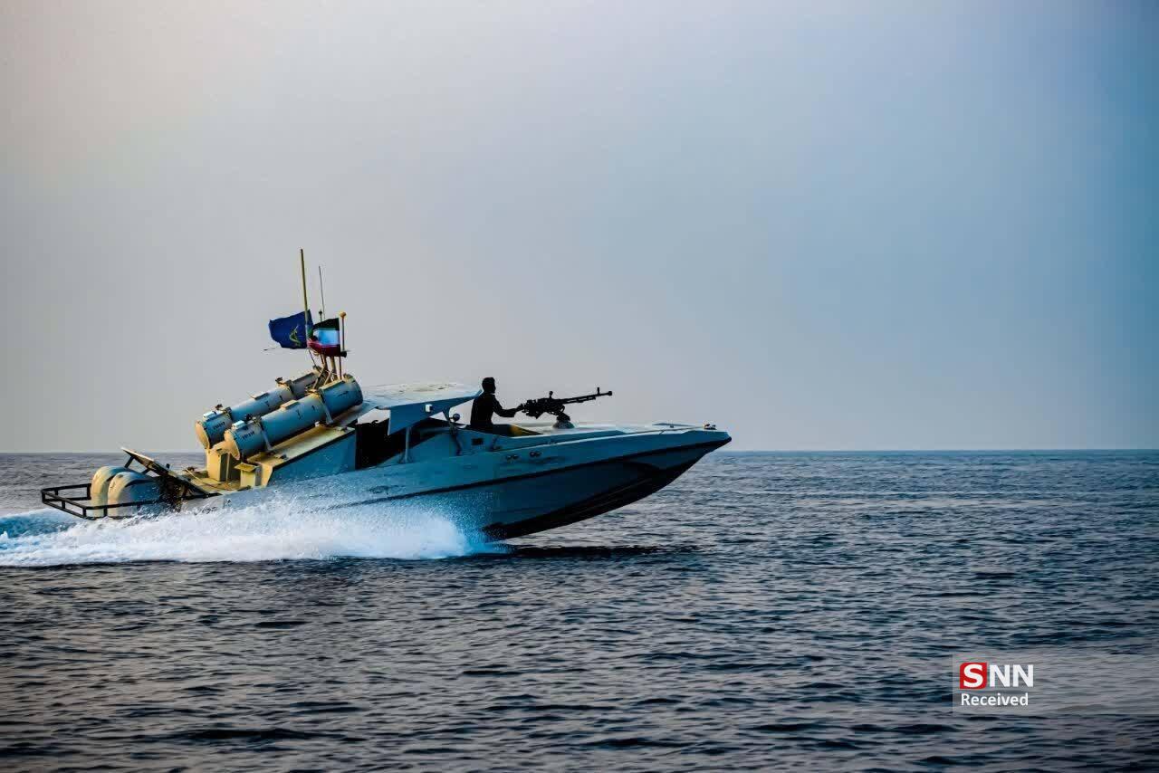 پاسخ موشکی و قاطع سپاه به گزافه&zwnj;گویی&zwnj;ها درباره جزایر سه&zwnj;گانه/ بررسی فنی رزمایش دریایی دفاع از جزایر 3 گانه