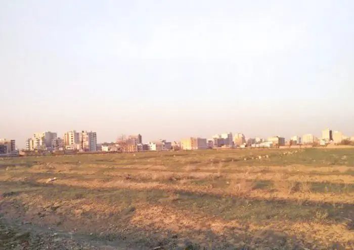 پایان بلاتکلیفی ۳۰ ساله اراضی زعفرانیه اراک / نقشه معابر و کاربری‌های عمومی اراضی زعفرانیه اراک ابلاغ شد