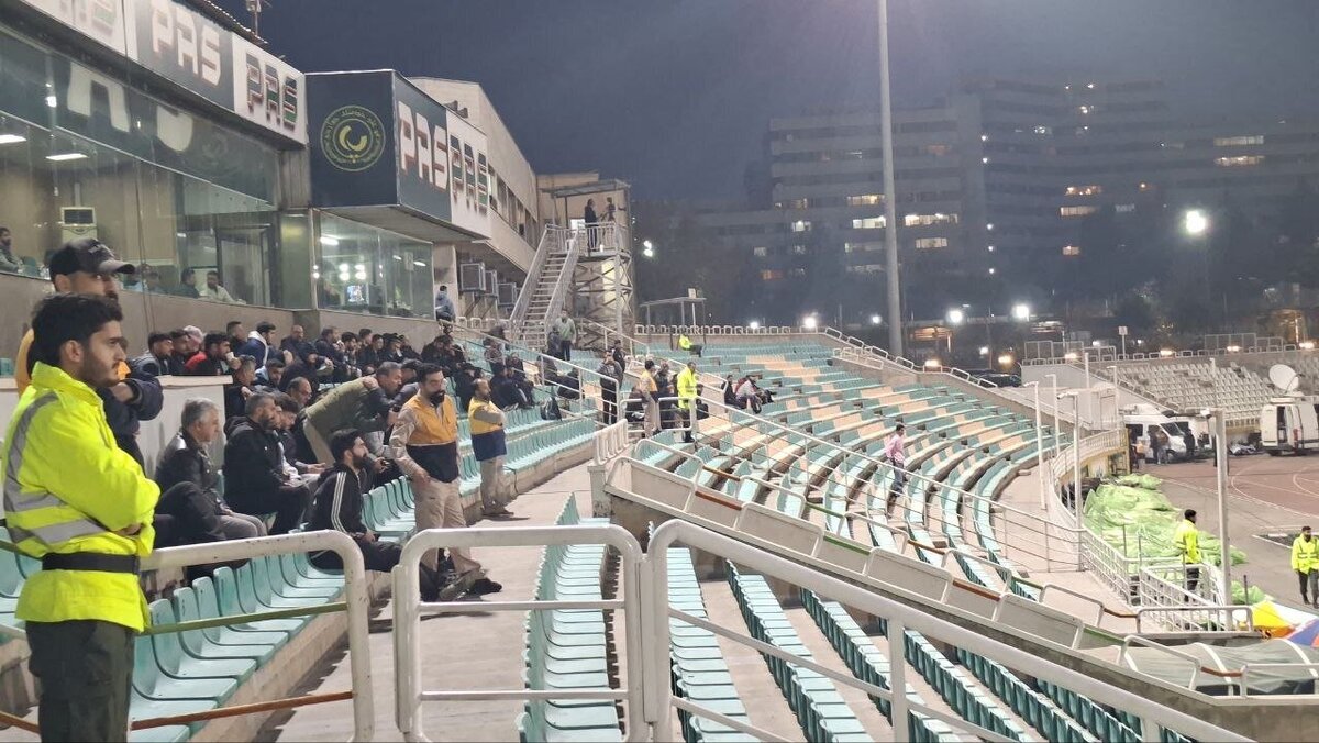 حضور تماشاگران در دیدار پیکان و پرسپولیس!