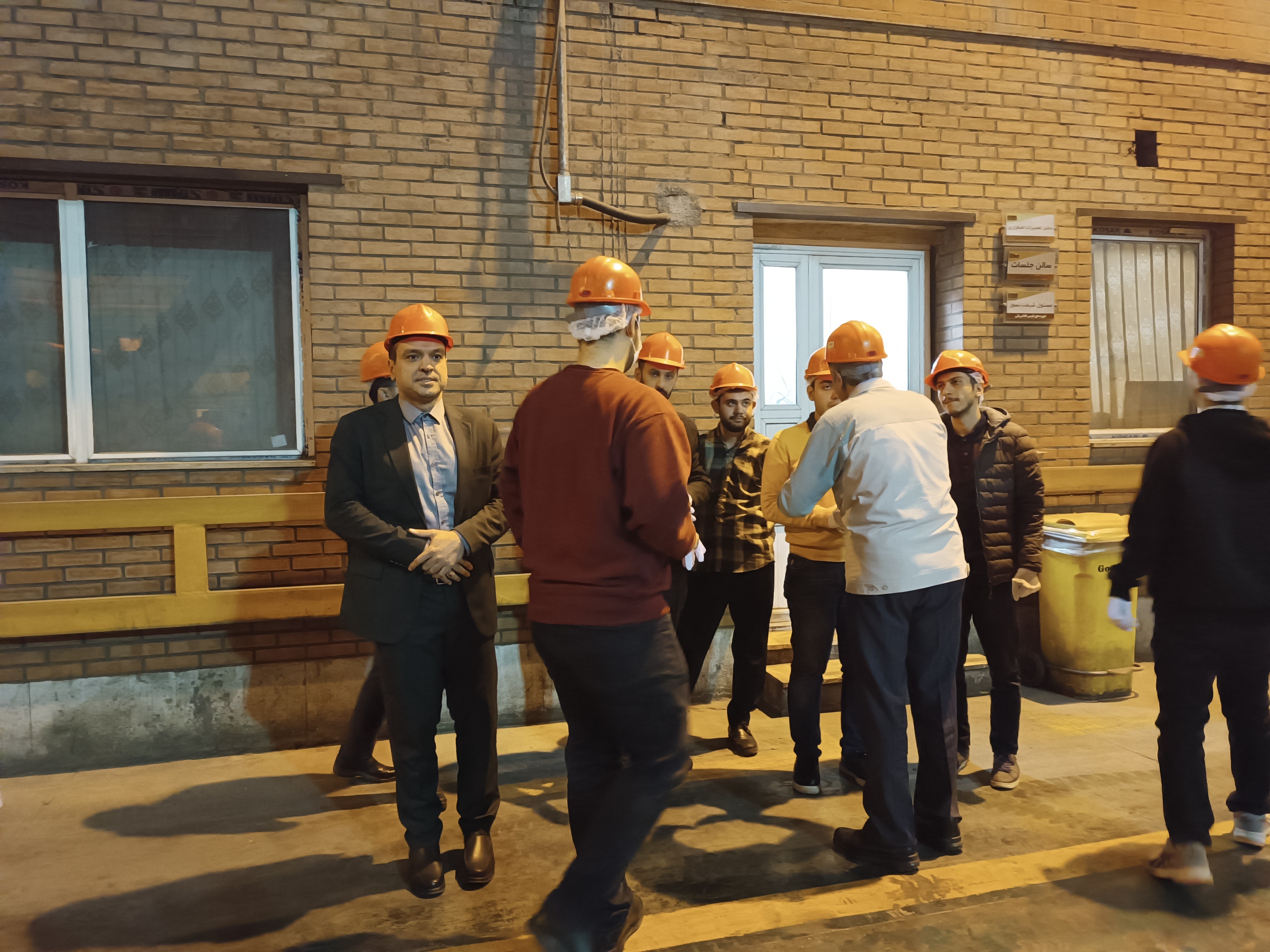 صبر، تلاش و امید در دل فولاد؛ درسهایی که دانشجویان دانشگاه تهران آموختند صبر، تلاش و امید در دل فولاد؛ درسهایی که دانشجویان دانشگاه تهران آموختند