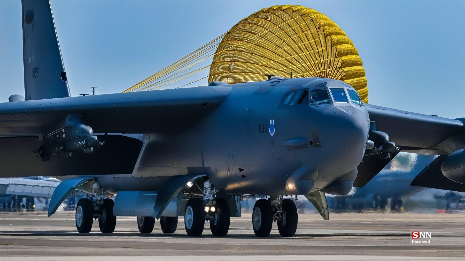 ناقص است لطفاً منتشر نشود////مقایسه قوی ترین بمب افکن اتمی آمریکا و روسیه