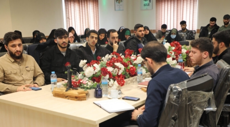 امام جمعه رشت: فریاد حق&zwnj;طلبانه جوانان ضامن حیات نظام اسلامی است / دانشگاه خط مقدم تولید قدرت است