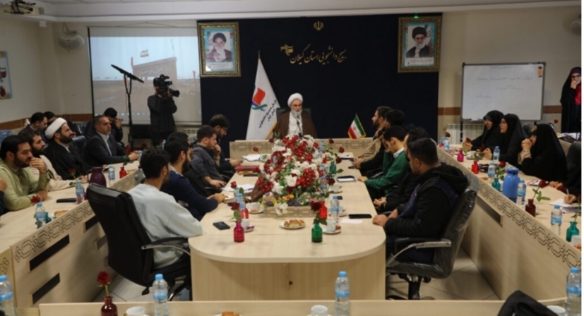 امام جمعه رشت: فریاد حق&zwnj;طلبانه جوانان ضامن حیات نظام اسلامی است / دانشگاه خط مقدم تولید قدرت است