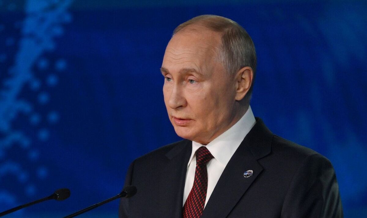 پوتین: شاهد افزایش ۳۵ درصدی مبادلات بین ترکمنستان و روسیه بودیم/ این دو کشور فعالیت اقتصادی در حوزه دریا خزر دارند + فیلم