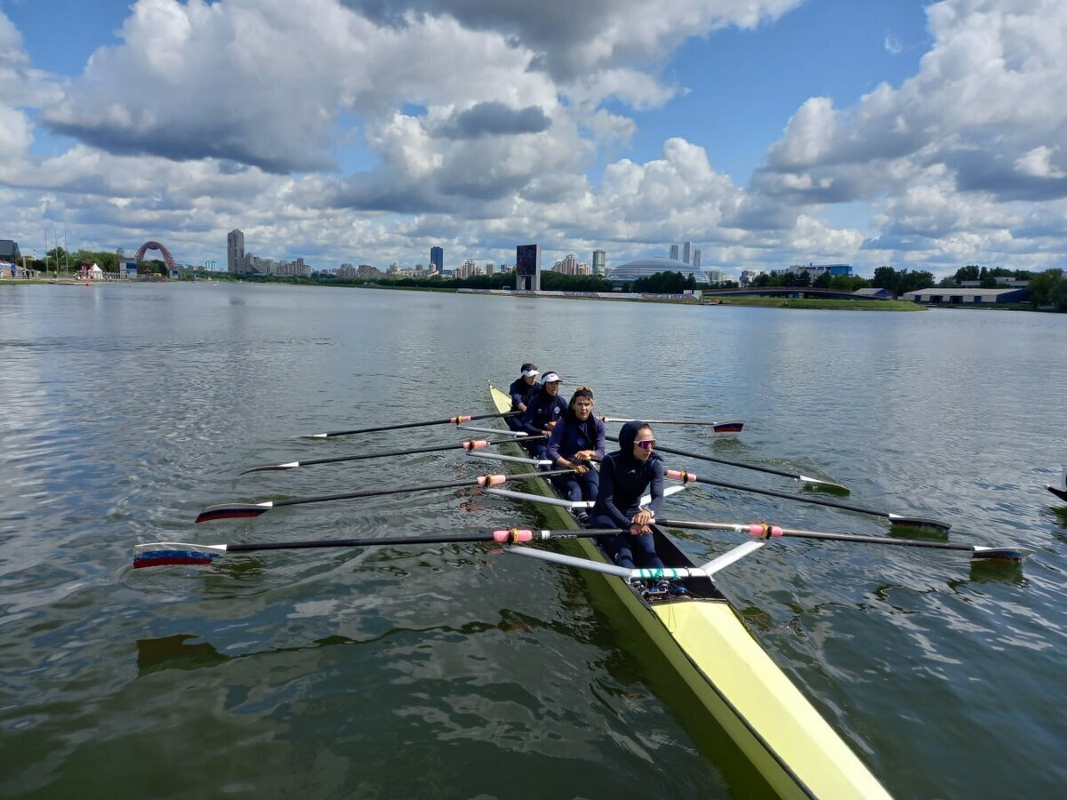 دو دستگی در اردوی روئینگ بانوان ایران