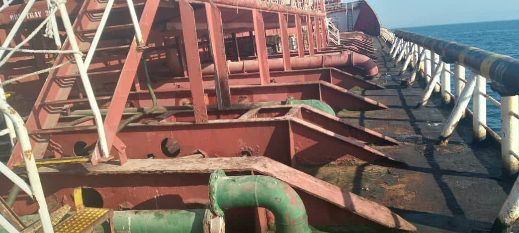 توقیف کشتی نفتکش خارجی به اتهام حمل ۶ میلیون لیتر سوخت قاچاق در دریای عمان