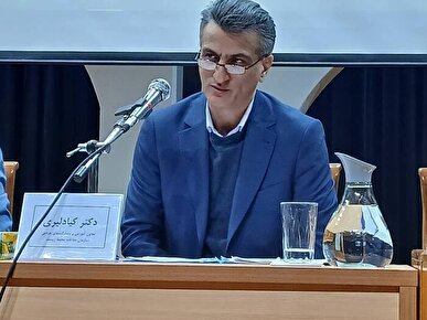 معاون سازمان محیط زیست: در آتش سوزی‌هایی مانند جنگل الیت اگر امکانات وجود داشته باشد باید خیلی زودتر از اینها ورود کرد + فیلم