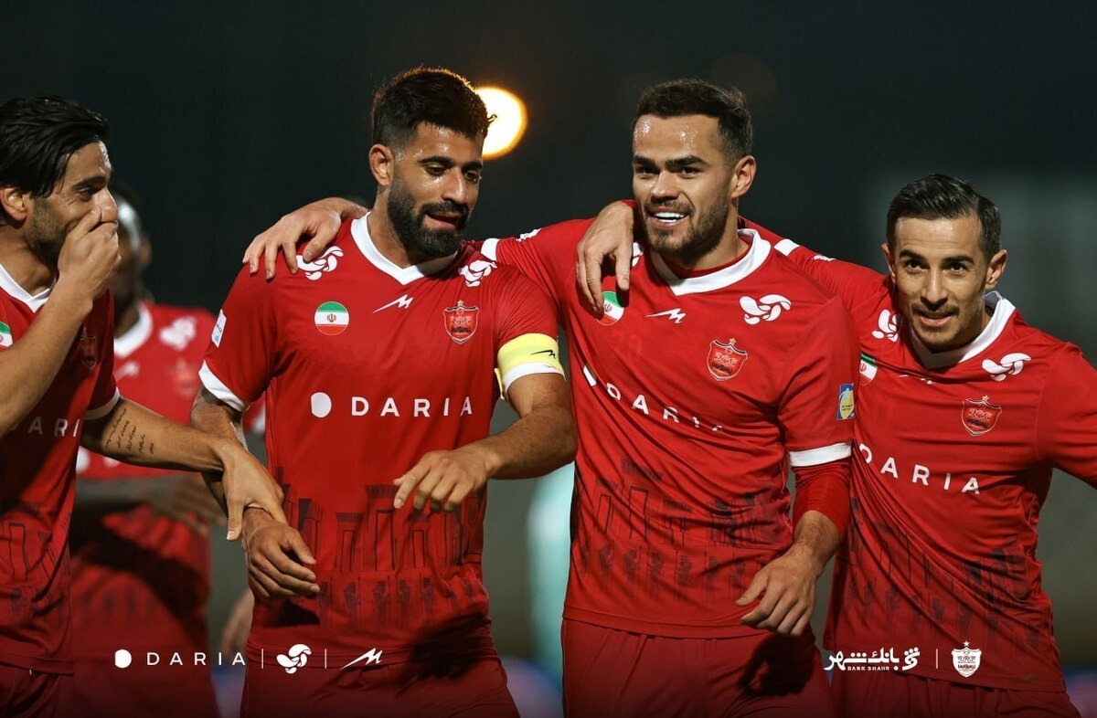 ساعت بازی امروز پرسپولیس مقابل آلومینیوم اراک / 11 مرد اوسمار برای تقابل صدرنشینی