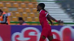 گل اول پرسپولیس به آلومینیوم توسط بیفوما در دقیقه ۳