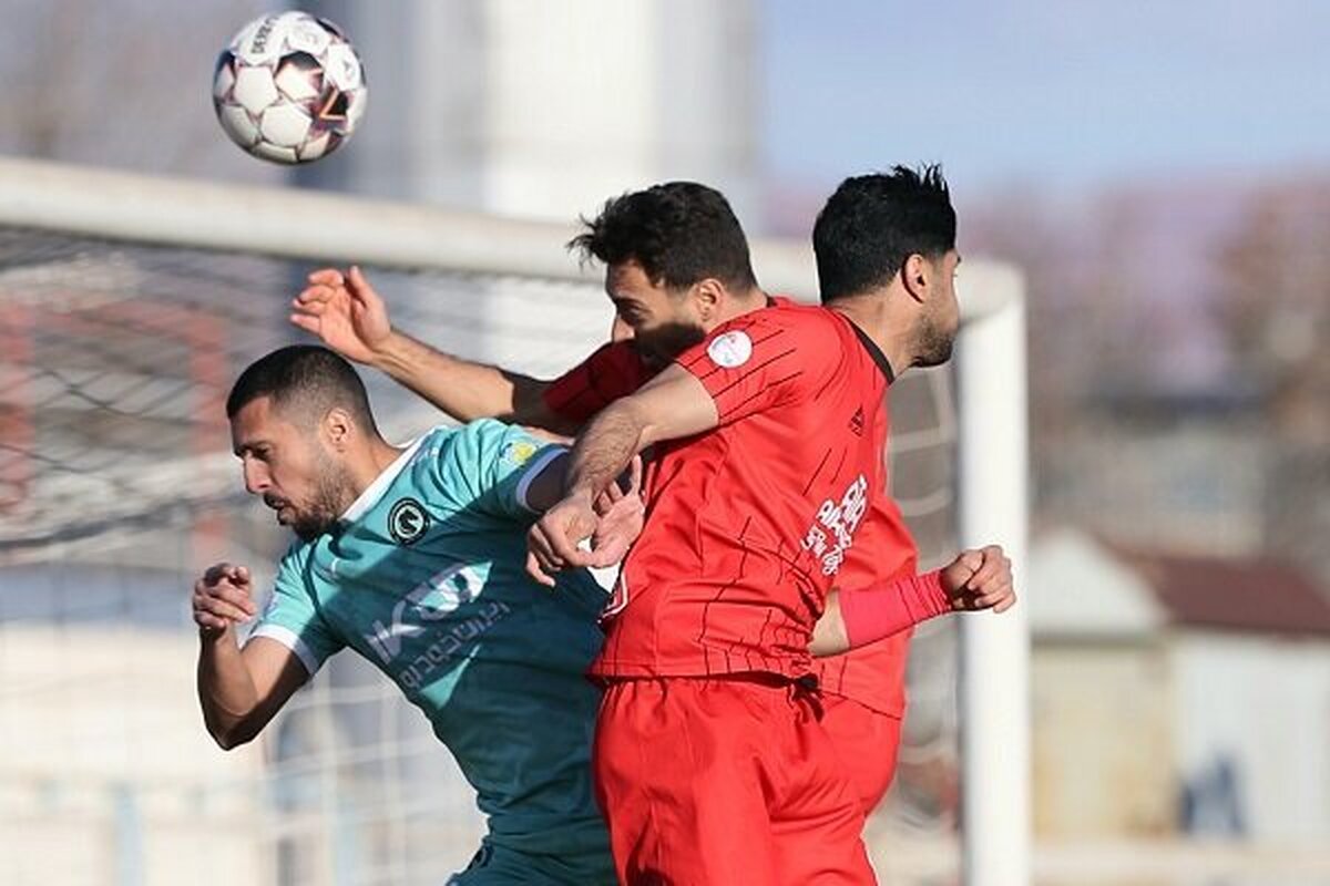 تراکتور با پیروزی مقابل پیکان به رده سوم جدول لیگ برتر صعود کرد