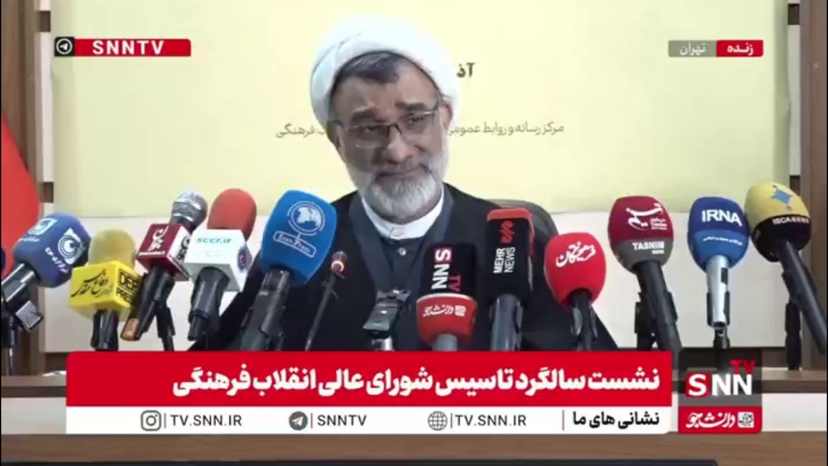 خسروپناه: یکی از علت&zwnj;های کمبود پزشک این است که برخی پزشکان با پول مردم درس خواندند اما طبابت نمی&zwnj;کنند!