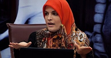 برکناری «شیرین سعیدی» به دلیل حمایت از ایران و فلسطین/ استاد ایرانی که از دانشگاه امریکا اخراج شد کیست؟