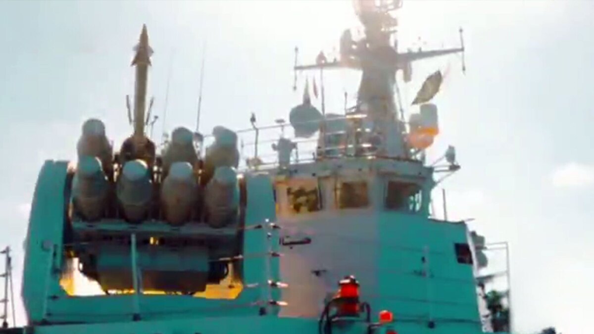 نیروی دریایی پاکستان سامانه موشکی آزمایش کرد