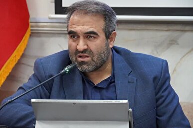 تأکید دانشگاه آزاد بر بازنگری سرفصل‌ها و تولید علوم انسانی بومی و نافع