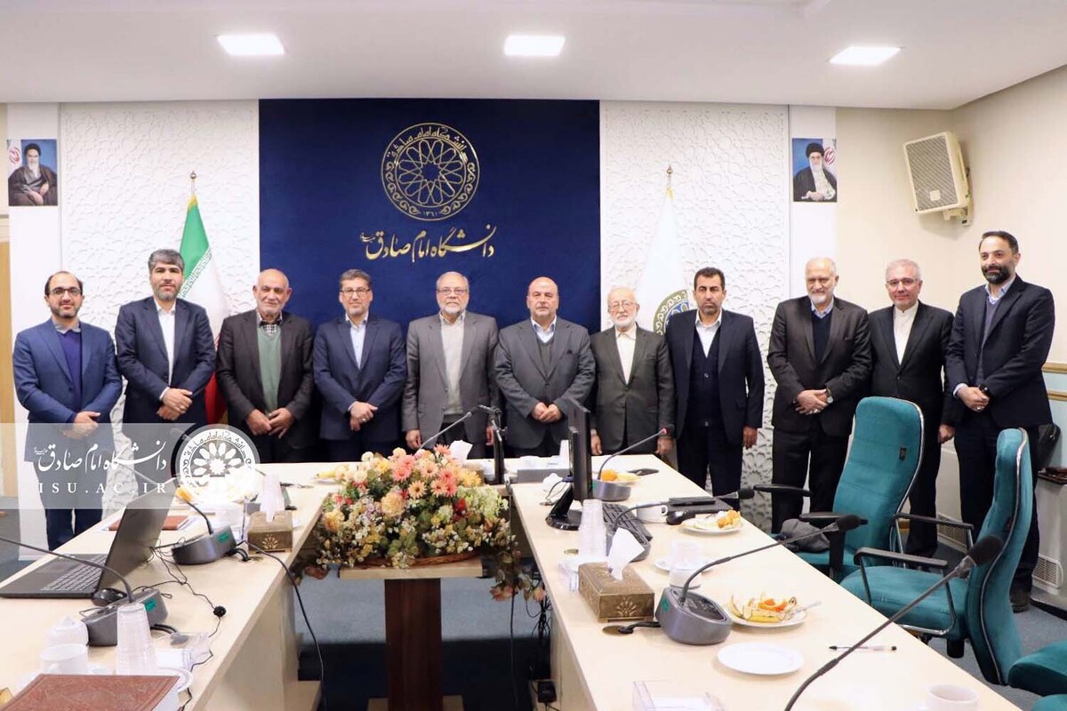 مجمع تشخیص نیازمند اتصال نهادی و ارگانیک با ظرفیت&zwnj;های علمی و پژوهشی دانشگاه امام صادق (ع) است