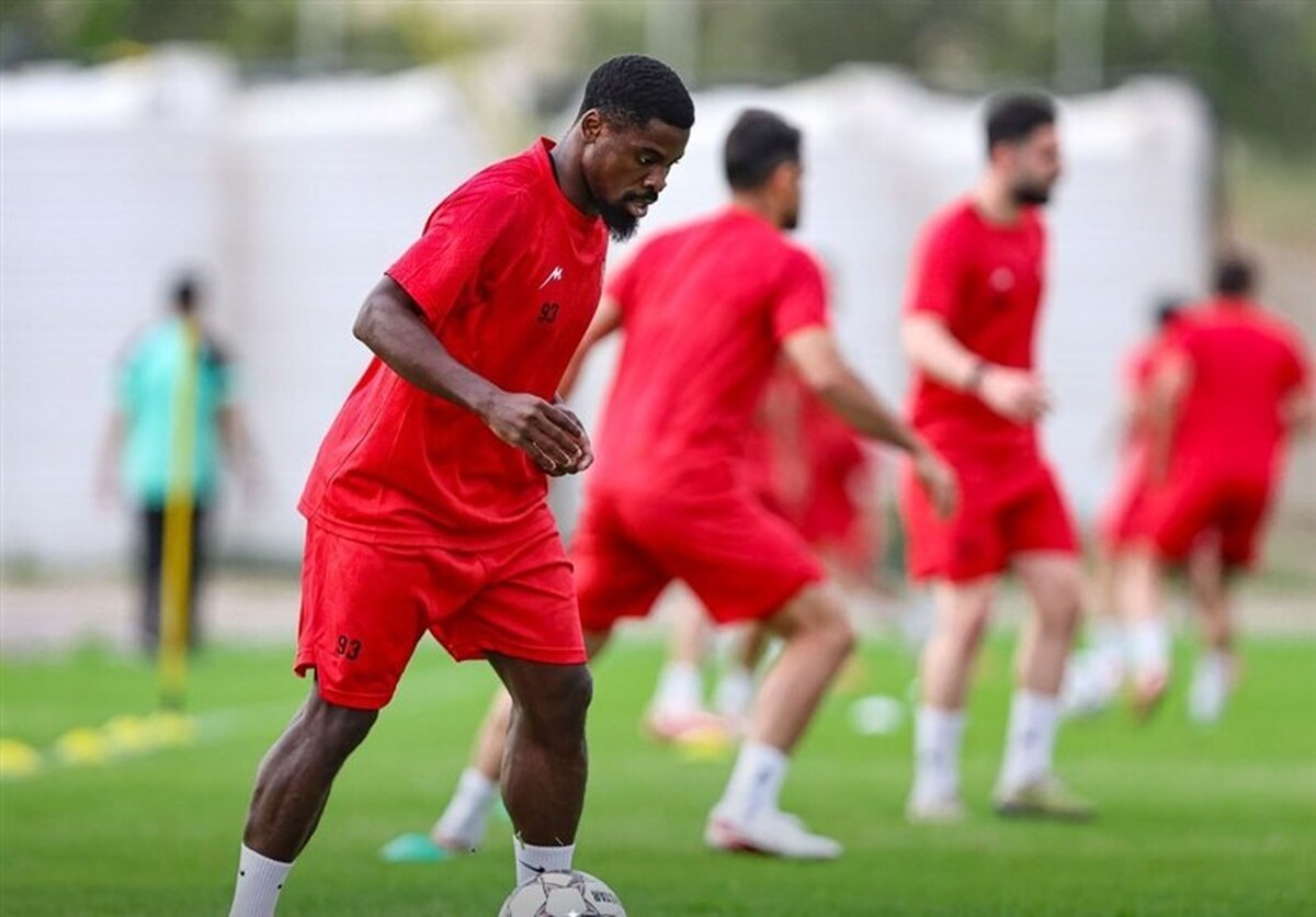 پرسپولیس با چند غایب مهم مقابل تراکتور