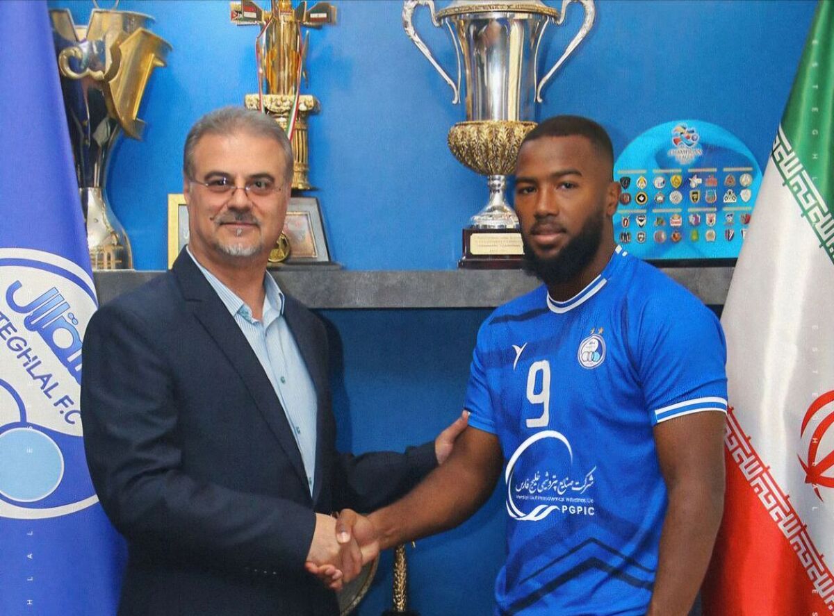 افشاگری معاون حقوقی سابق استقلال: نازون مشکل قلبی دارد/ اندونگ ۶۰ نوتیس به باشگاه داده است +فیلم