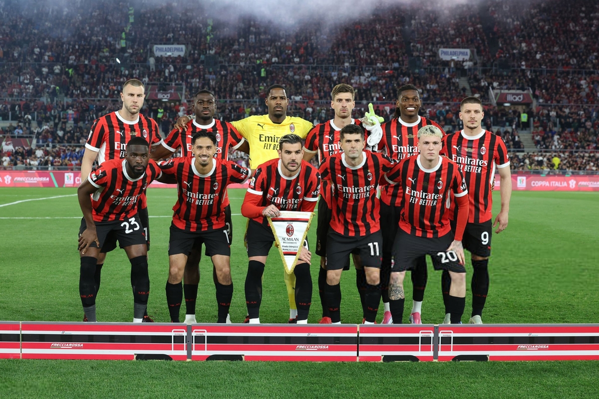 گل اول بولونیا توسط اورسلینی از روی نقطه پنالتی در دقیقه ۳۵ + فیلم