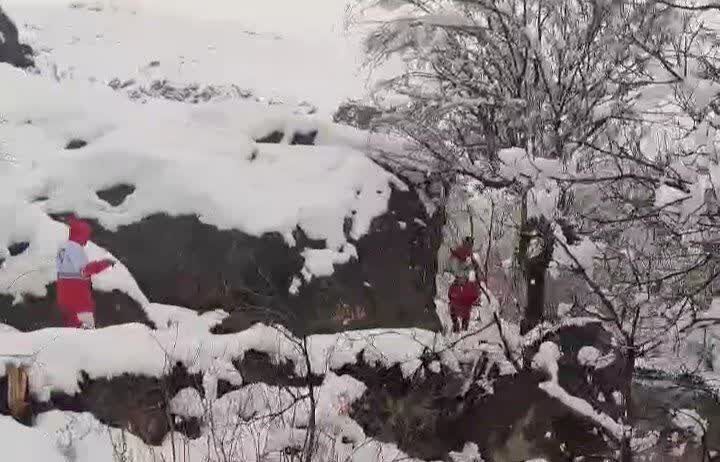 جسد خانم غرق شده در زاینده‌رود پیدا شد