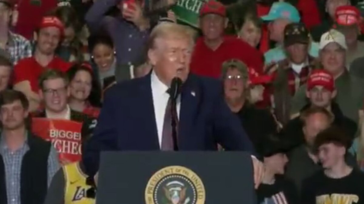 دولت قبلی تریلیون‌ها دلار از خزانه غارت کرد