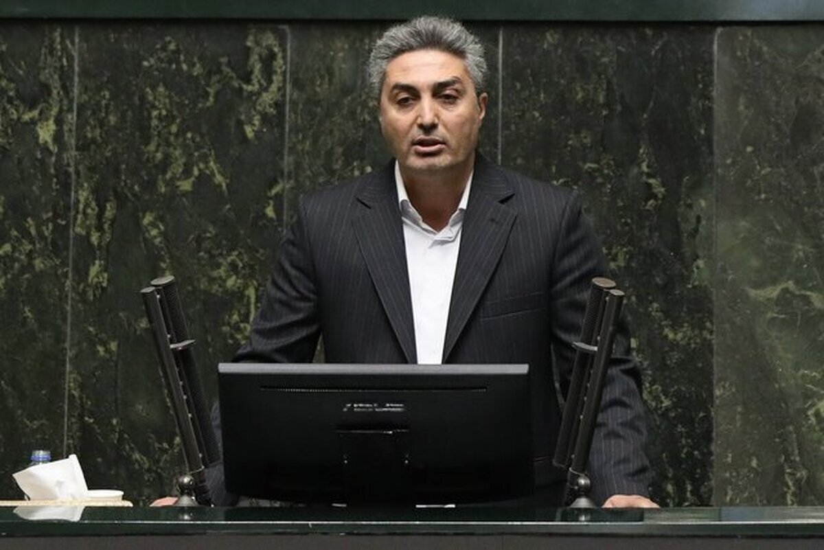 ممکان: با توجه شرایط اقتصادی کشور به سمت ابرتورم نمی‌رویم/ کنترل پایه پولی و خلق پول راهکار مهار تورم