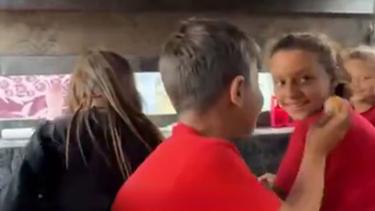 روایت تلخ کودک فلسطینی: پدرم رفت برایمان آرد بیاورد، اما با گلوله‌ای به قلبش به شهادت رسید