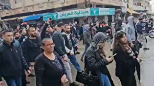 تظاهرات مردمی علویان در اعتراض به نقض حقوق اعضای این طایفه توسط دولت خودخواه جولانی در سوریه