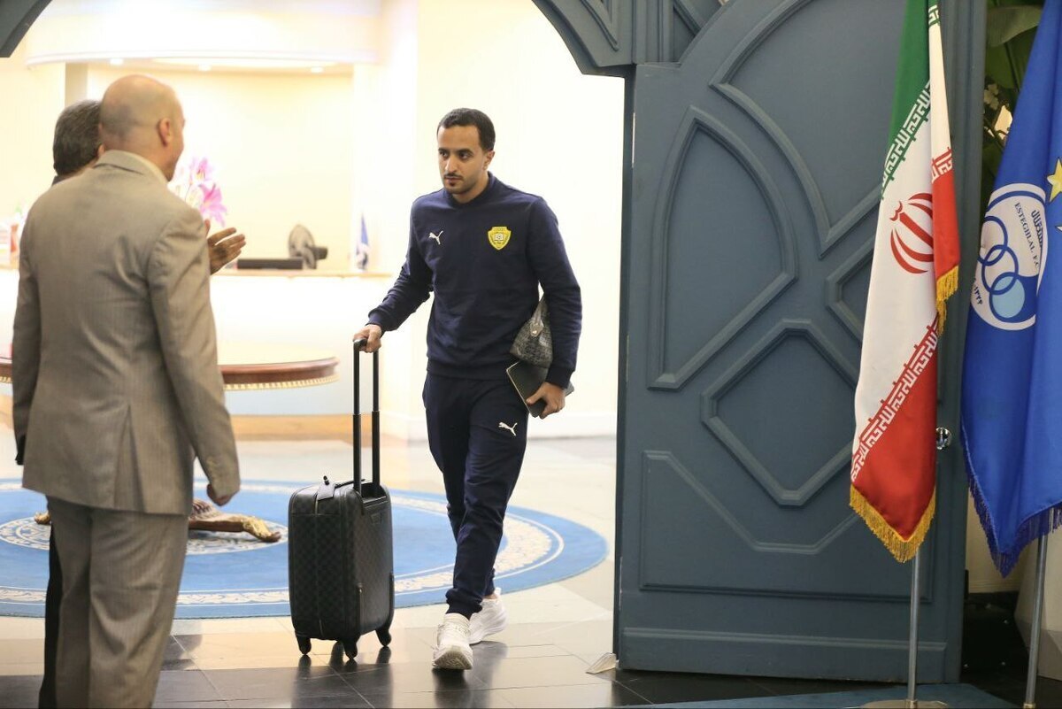 تیم فوتبال الوصل وارد تهران شد