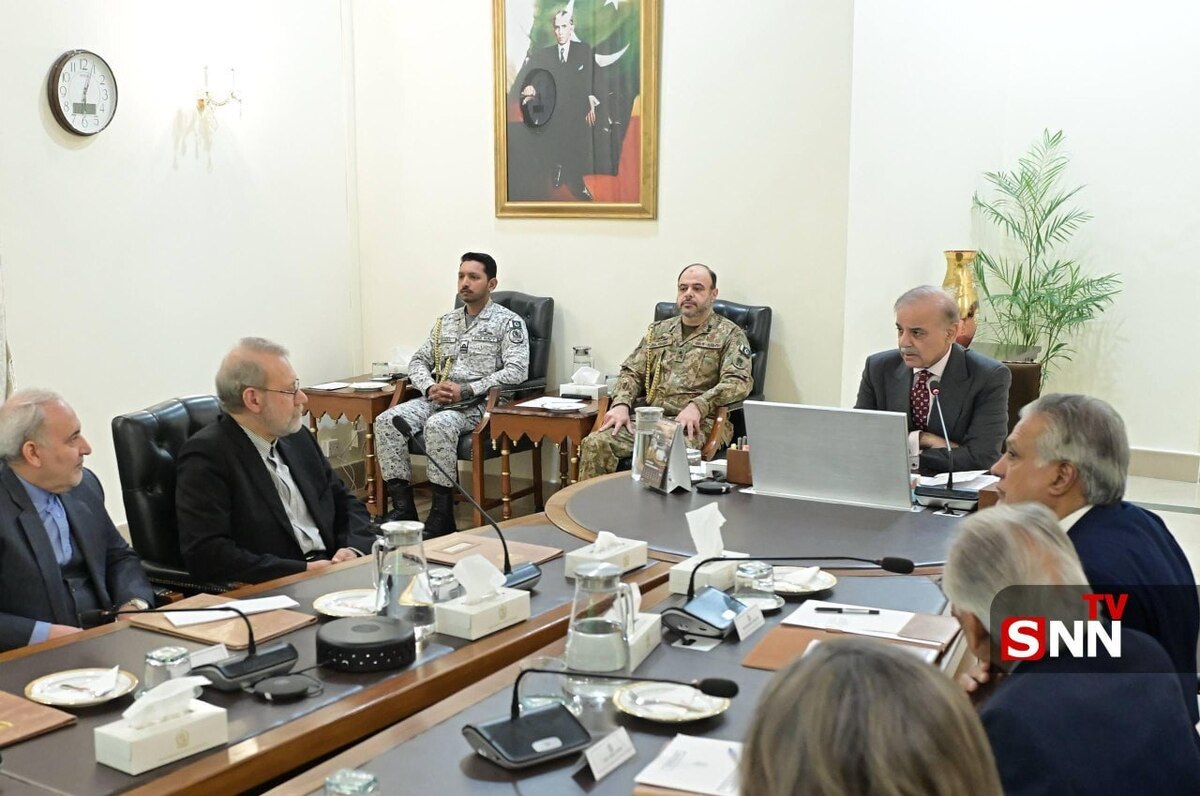 دیدار لاریجانی با نخست وزیر پاکستان