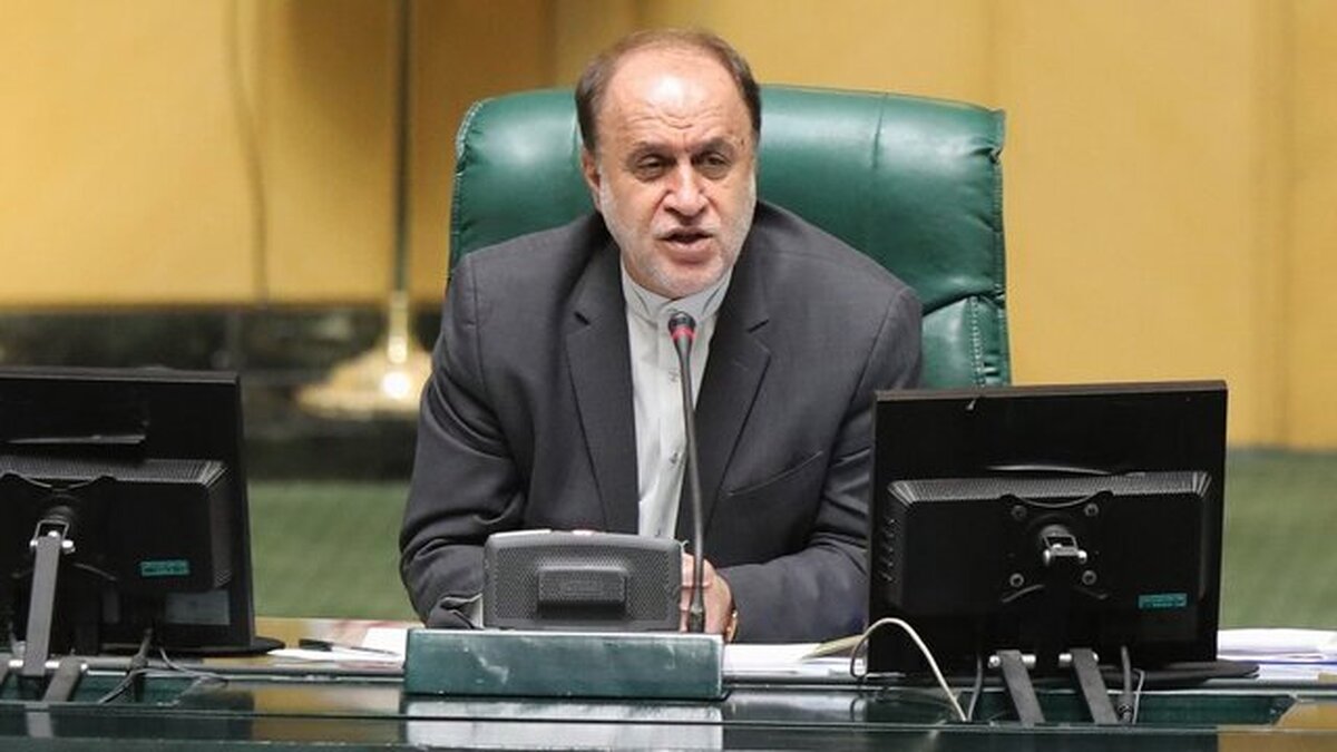 حاجی بابایی: خوب است ملاک عمل و الگوی همه مسئولین، بسیجیان باشند + فیلم