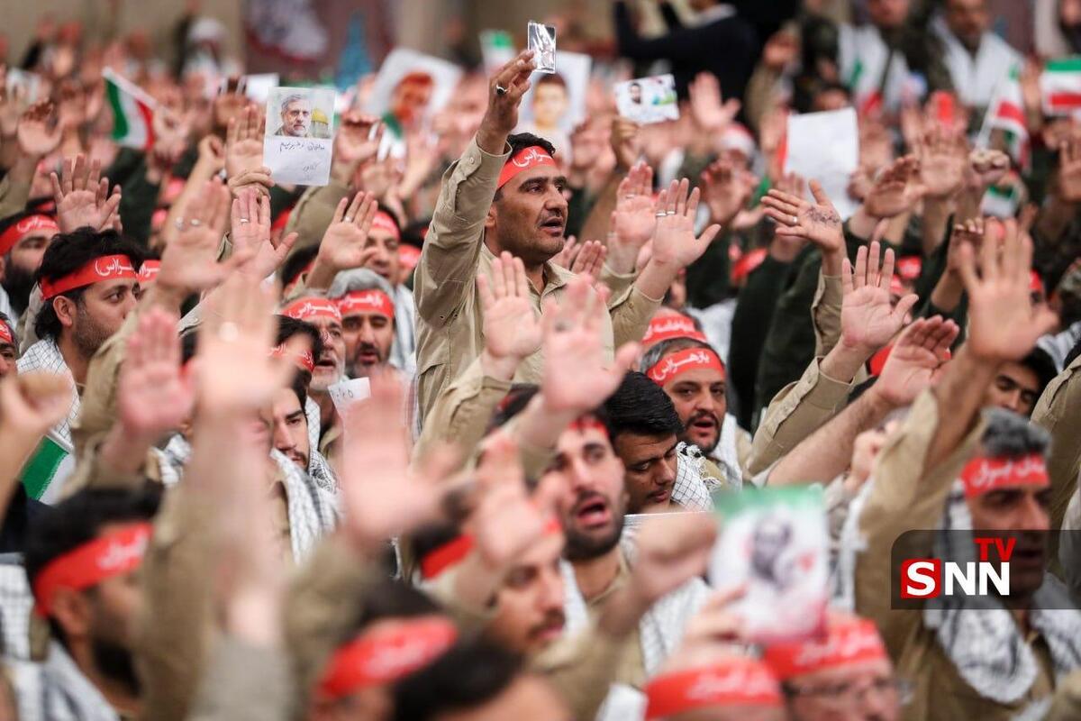 مراسم روز بسیج با حضور فرمانده کل سپاه در حسینیه امام خمینی (ره) برگزار شد