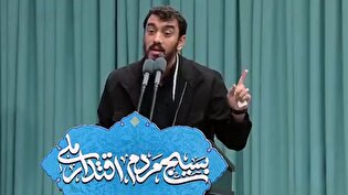 بگو فرعون را موسی به سوی نیل می‌آید
علی با ذوالفقار خود به اسرائیل می‌آید