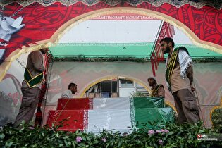 تشییع پیکر مطهر ۱۰۰ شهید گمنام دفاع مقدس در تهران (۱)