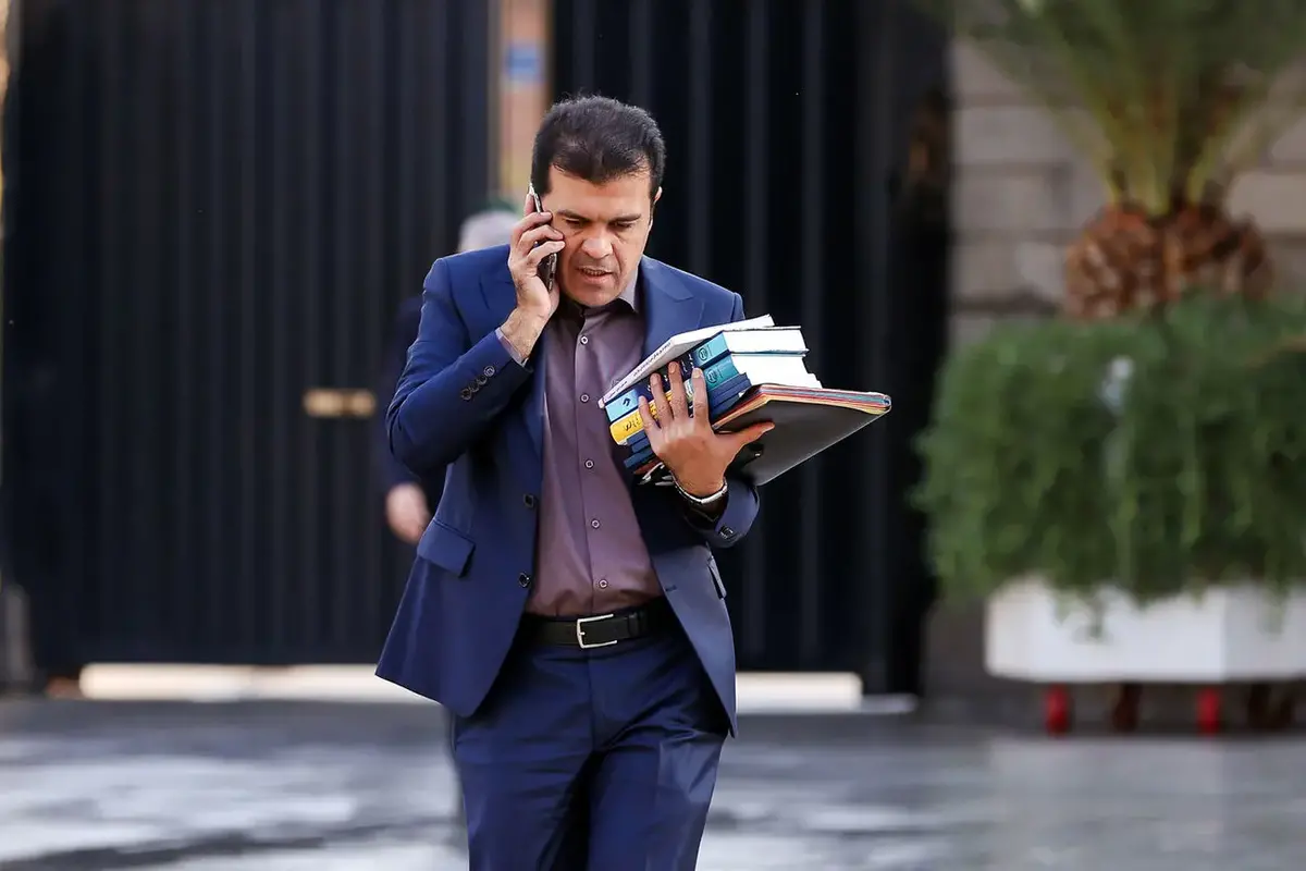 معاون علمی رئیس جمهور: استعداد‌های کم‌نظیری در حوزه هوش مصنوعی در ایران وجود دارد + فیلم