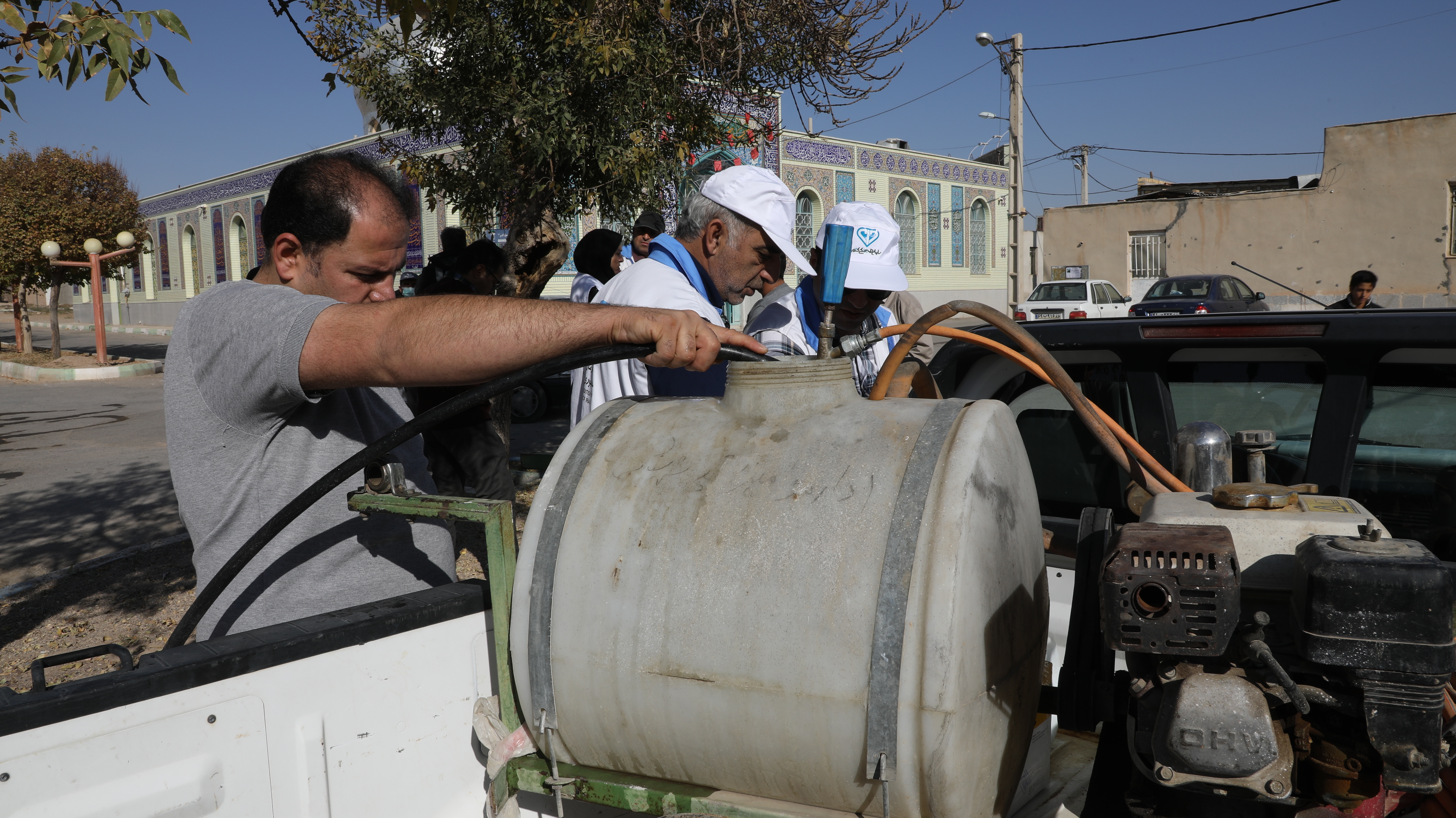 اردوی دامپزشکی حسنآباد؛ پایش ۱۰۵۰ دام و آموزش تب برفکی