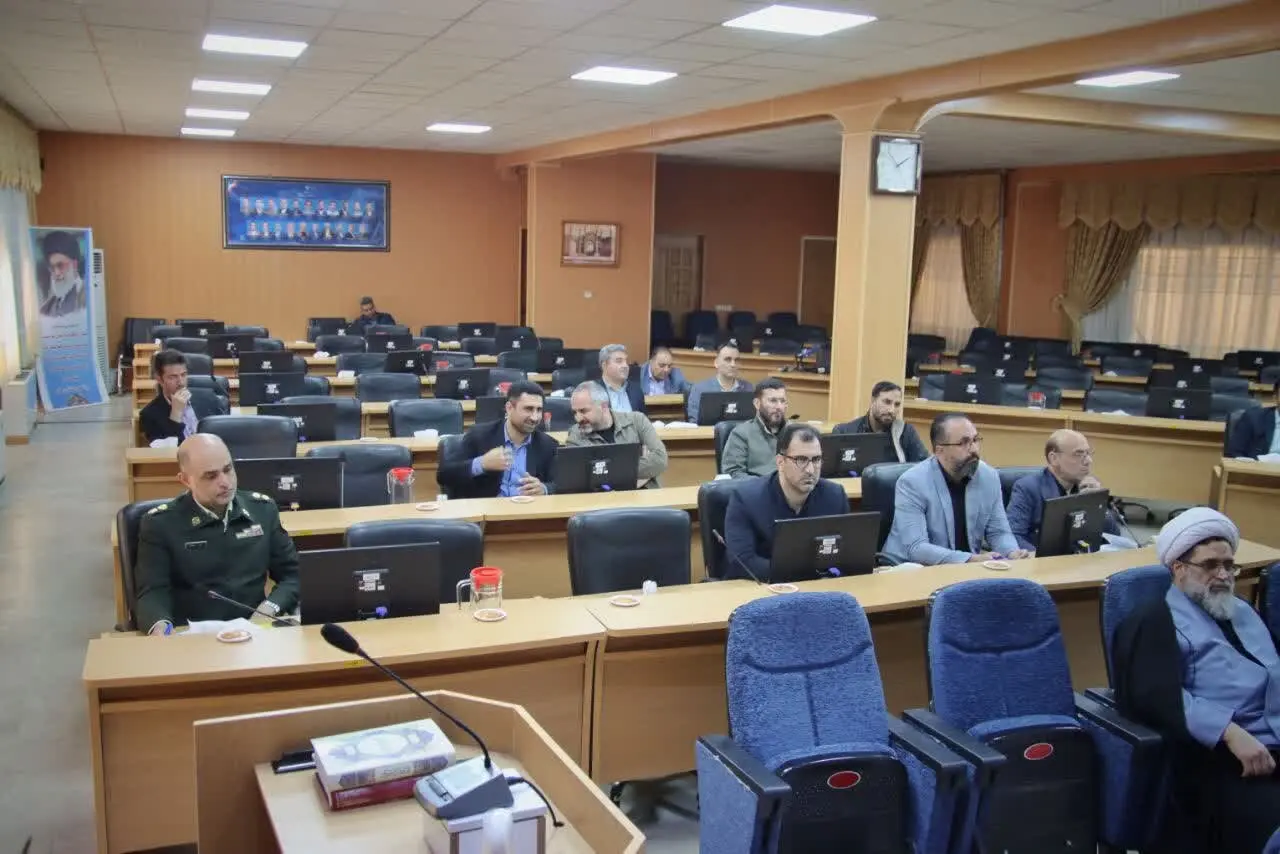 استاندار سمنان: برخی مدیران پاسخی برای تکالیف حوزه جوانی جمعیت ندارند / نام دستگاه های اهمال کار را اعلام کنید