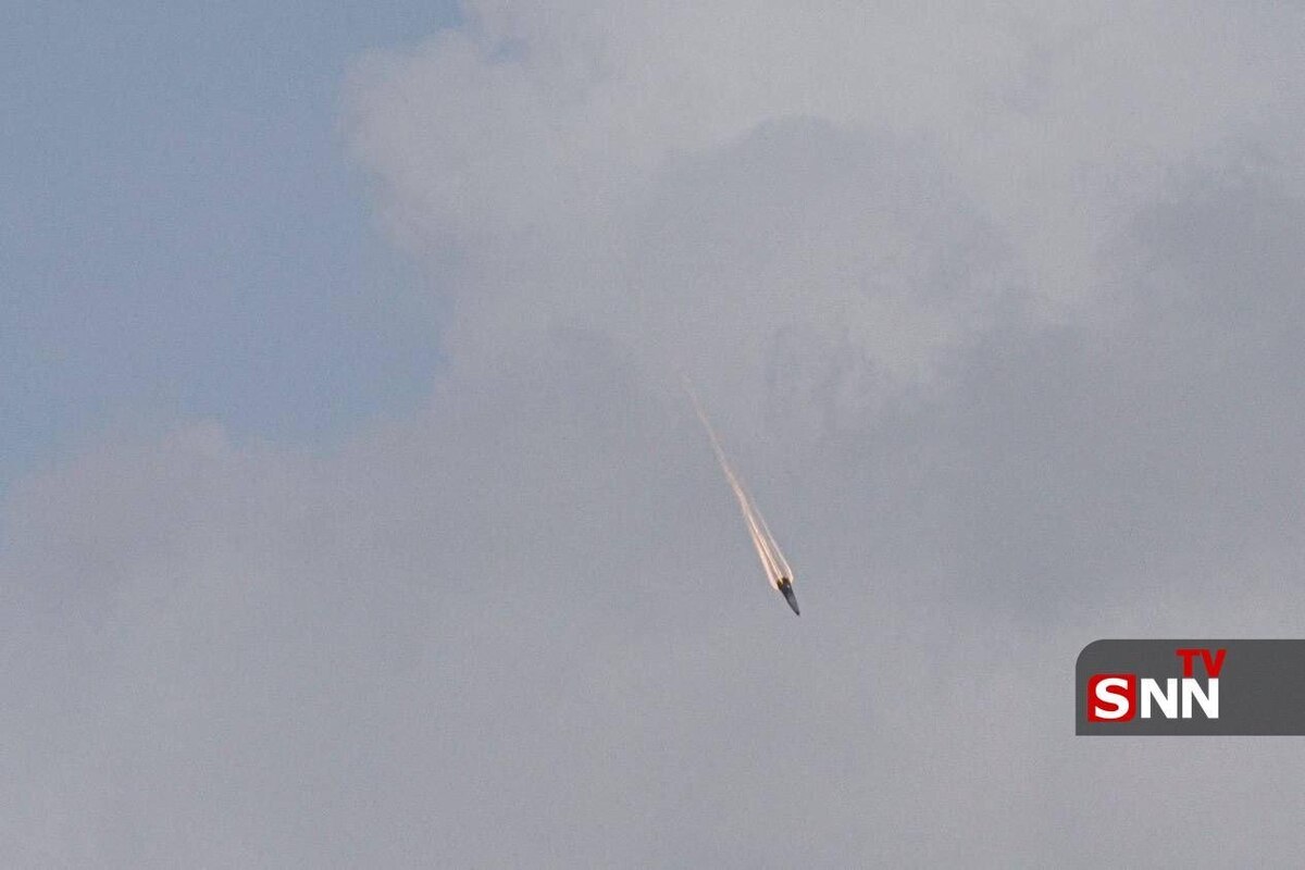 نبرد جانانه موشک ایرانی با پدافند‌های چندلایه و عبور از آنها در دیمونا + فیلم