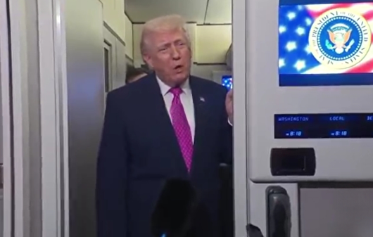 اعتراف ترامپ به خیانت در مذاکرات