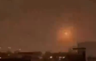 لحظهٔ اصابت مستقیم موشک ایران به پتخ تیکوا