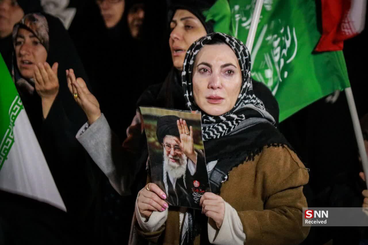 سی و سومین شب شهادت رهبر انقلاب در فارس؛ جلوه&zwnj;ای از وحدت و حمایت همه&zwnj;جانبه مردم + فیلم