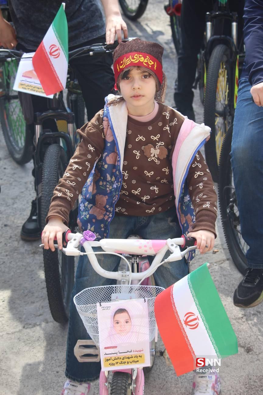 میدانداری به سبک نوجوانان گیلان/رکابهایی که از حرکت نمیایستند میدانداری به سبک نوجوانان گیلان/رکابهایی که از حرکت نمیایستند