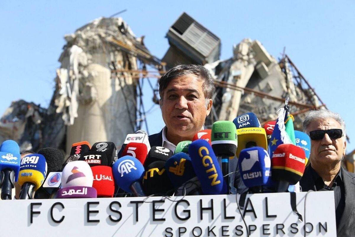 تاجرنیا: ورزش ماهیت غیر نظامی دارد /اماکن ورزشی جای امن نسل آینده است