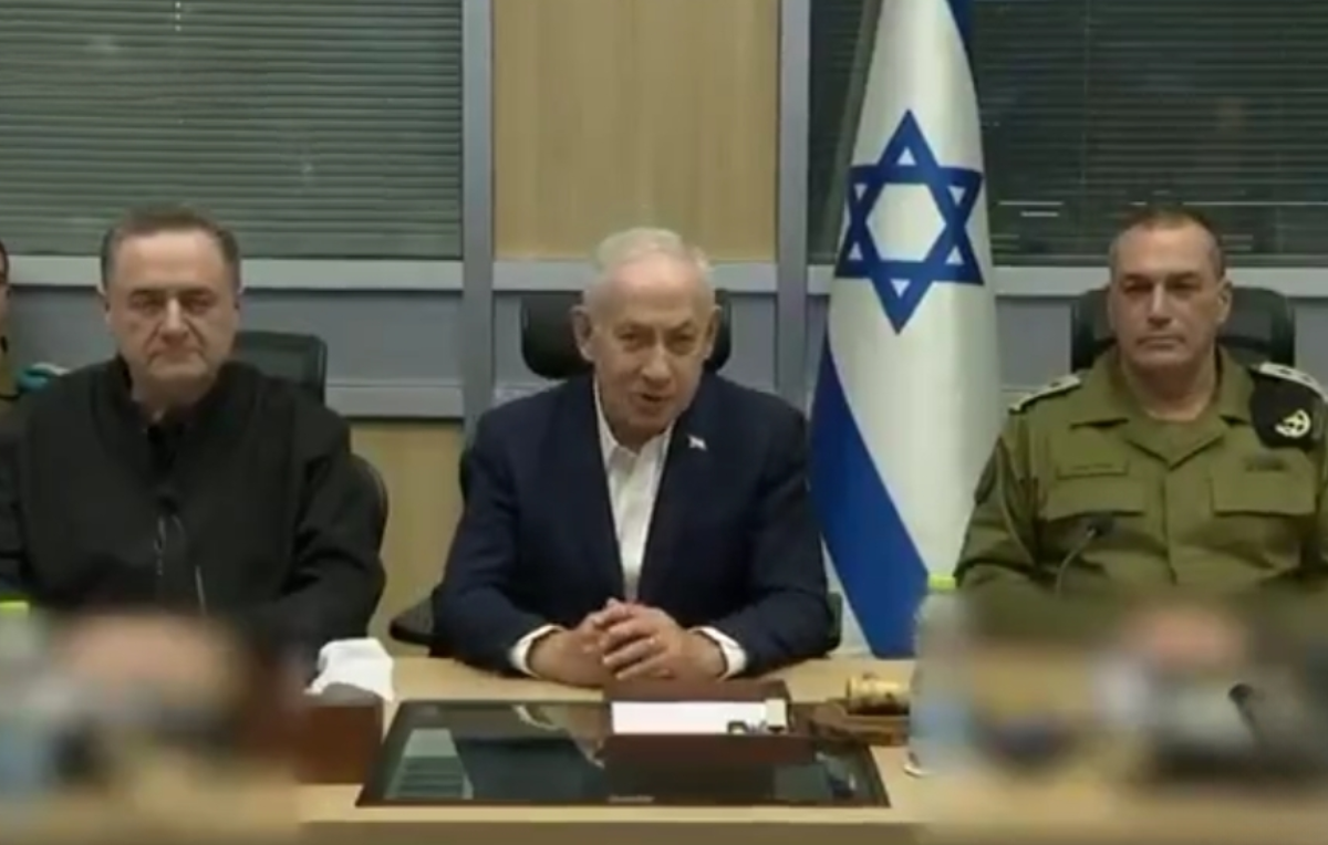 اظهارات وقیحانه نخست وزیر جنایتکار رژیم صهیونیستی درباره هدف قرار دادن زیرساخت&zwnj;های ایران!