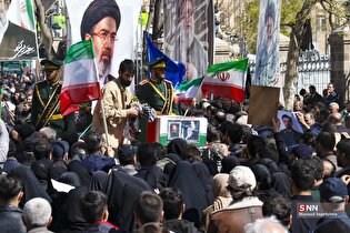 تشییع پیکر مطهر ۵ شهید جنگ رمضان در تبریز