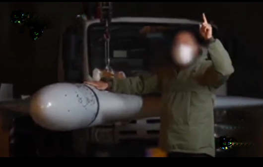 من رستم تهمتنم، آواکس رو خوب میزنم!